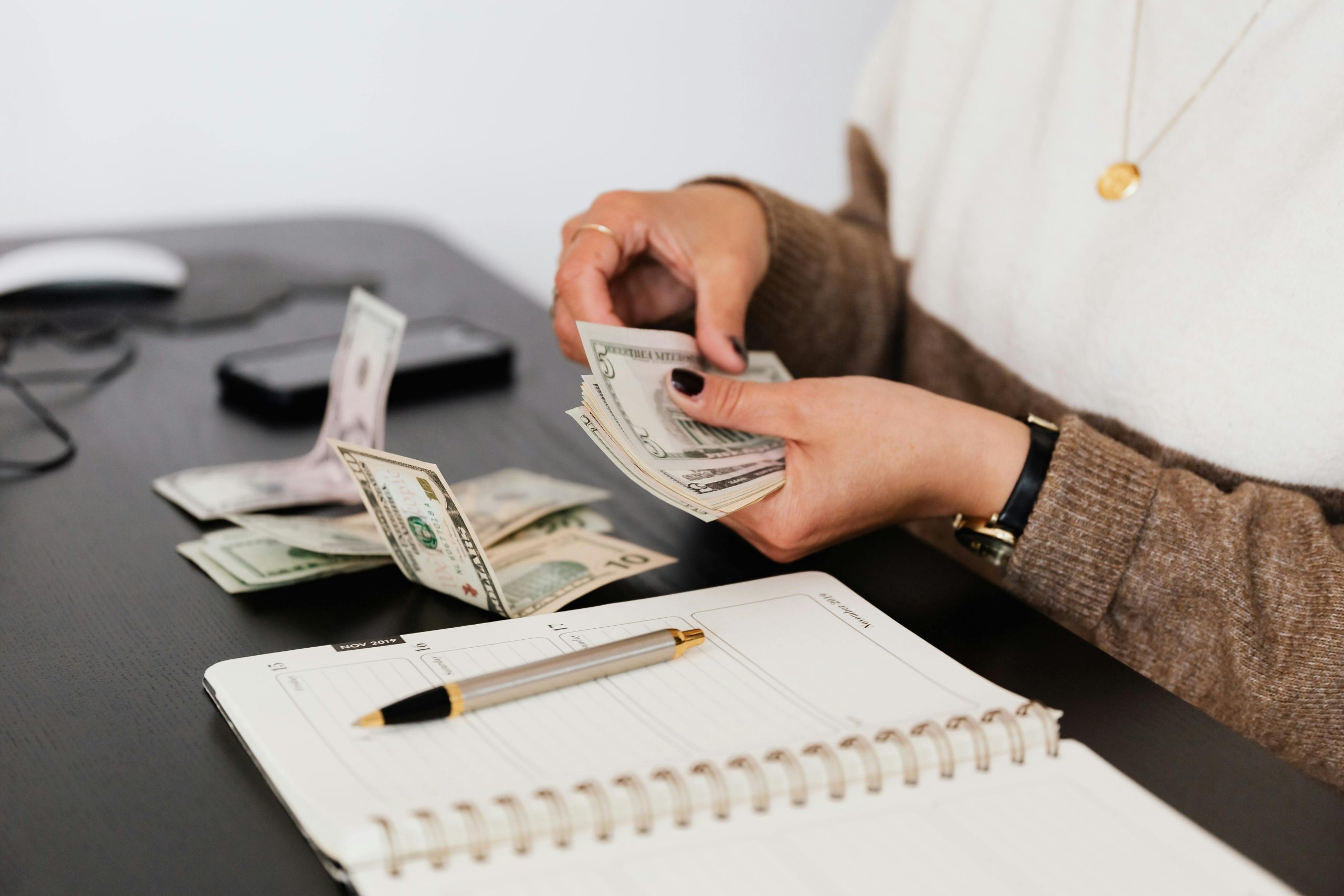 How to Avoid Common Money Mistakes (And Save Yourself Some Stress)