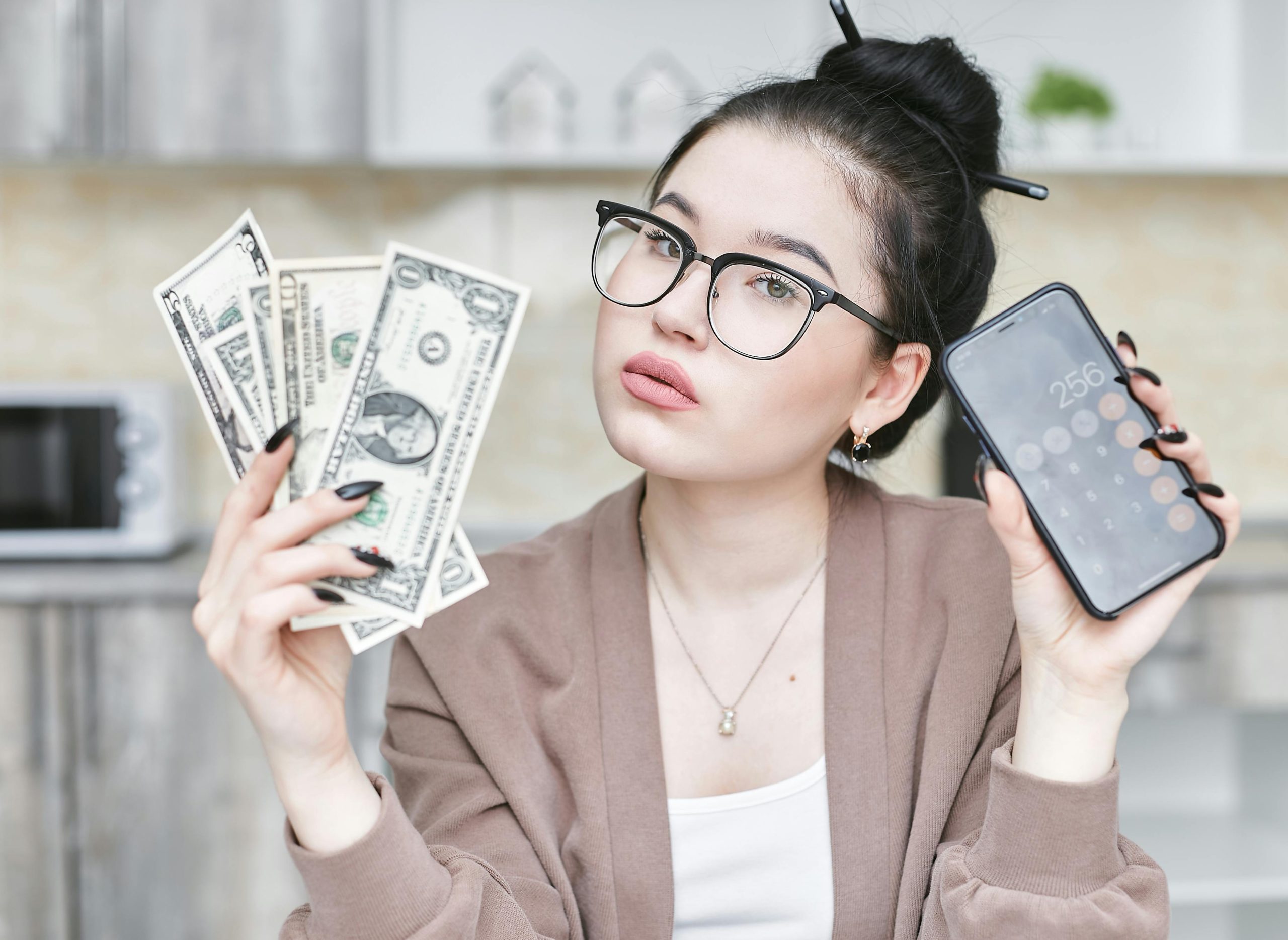 Saving Money: Tips You’ll Actually Stick To